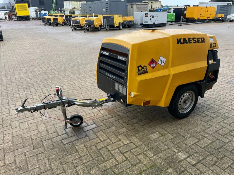 Compresseur d'air Kaeser M27 Kubota 2,7 m3 / min 7 Bar 18 kW Mobiele Silent Diesel Compressor: photos 8 Compresseur d'air Kaeser M27 Kubota 2,7 m3 / min 7 Bar 18 kW Mobiele Silent Diesel Compressor: photos 8