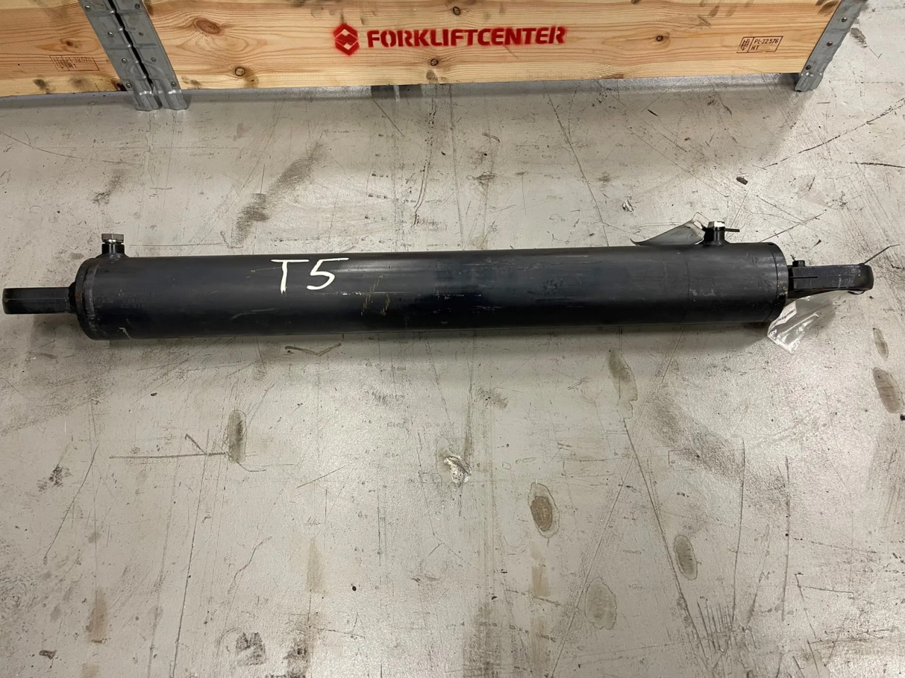 Vérin hydraulique pour Matériel de manutention - Kalmar Cylinder, side shift OEM 924173.0001: photos 1
