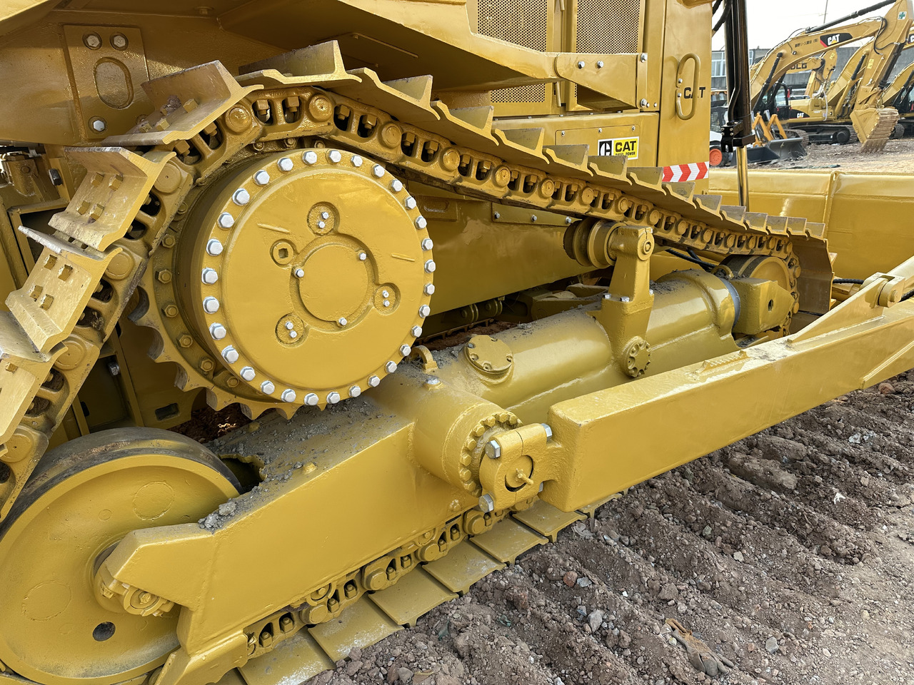 Bulldozer CATERPILLAR D8R: photos 8