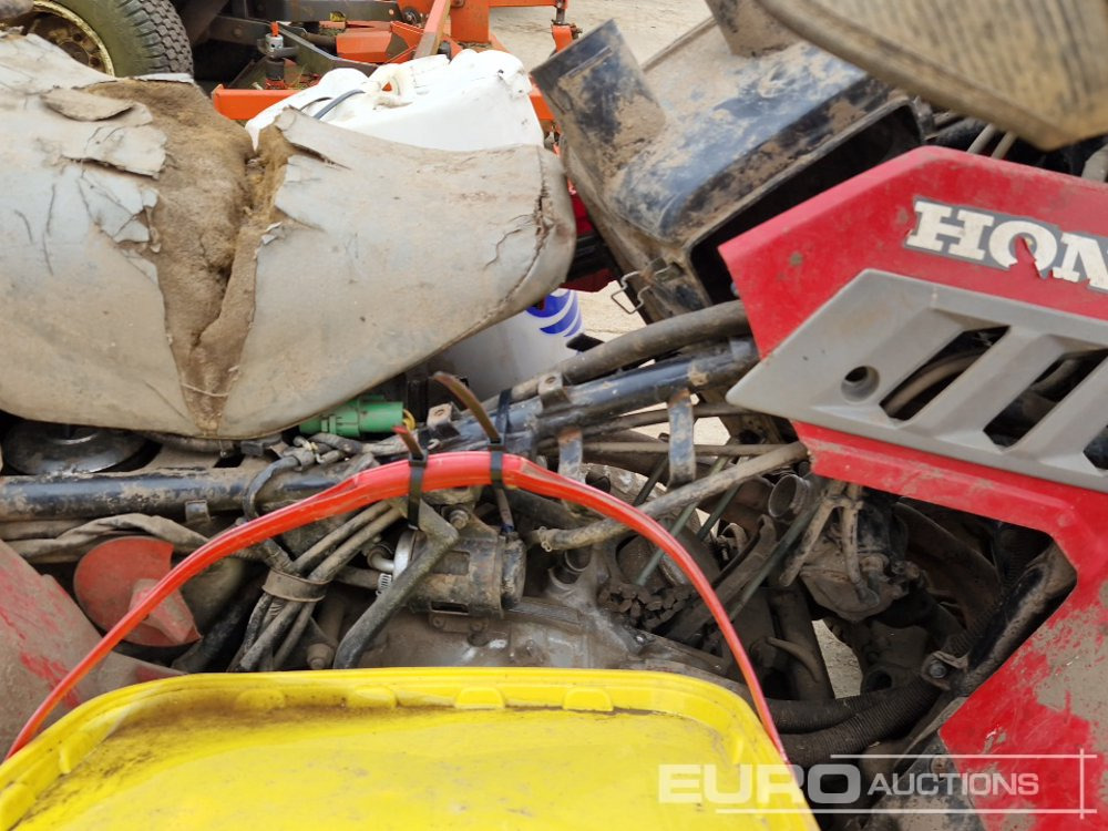 Engins de chantier Honda TRX350D: photos 16