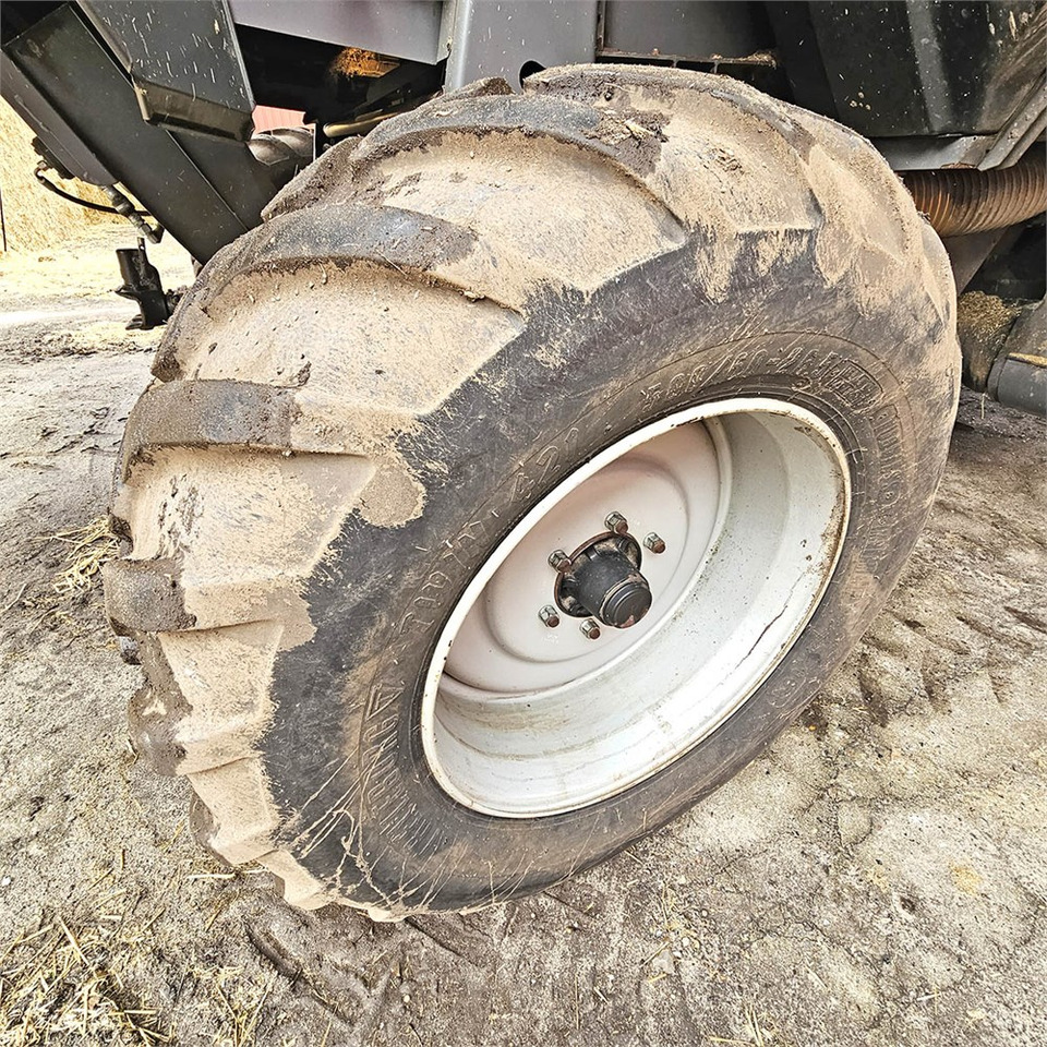 Matériel de récolte Massey Ferguson 7282 Centora: photos 49