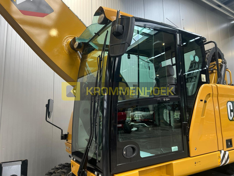 Pelle de manutention Caterpillar MH 3024: photos 15