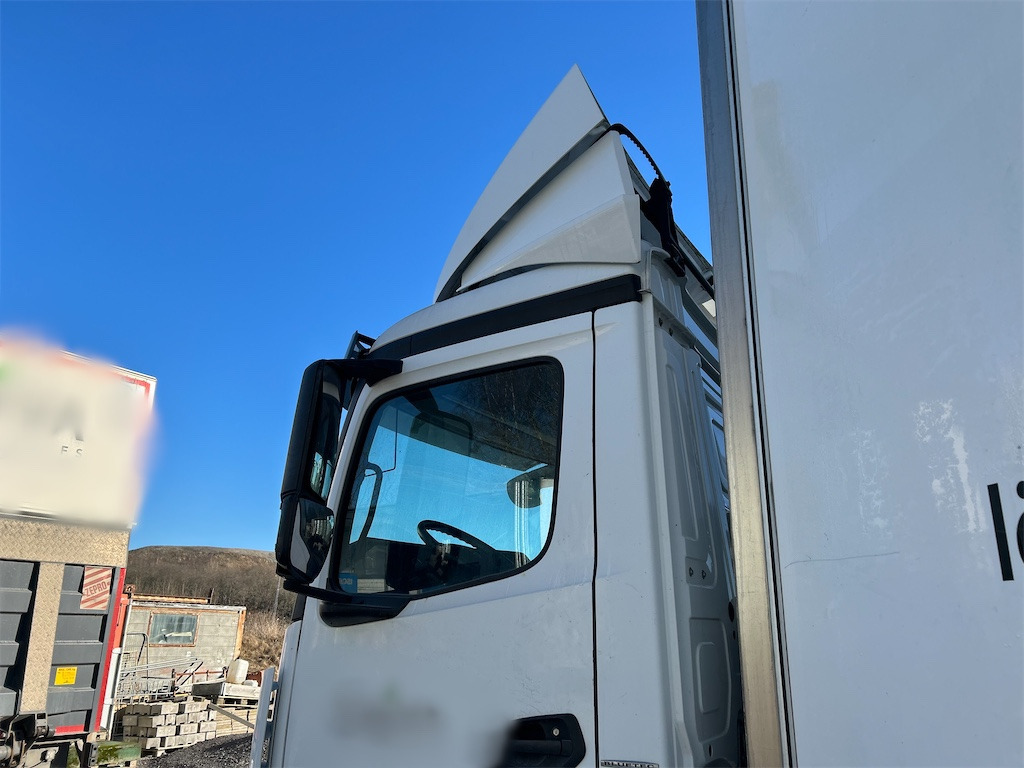 Camion fourgon MERCEDES-BENZ: photos 43